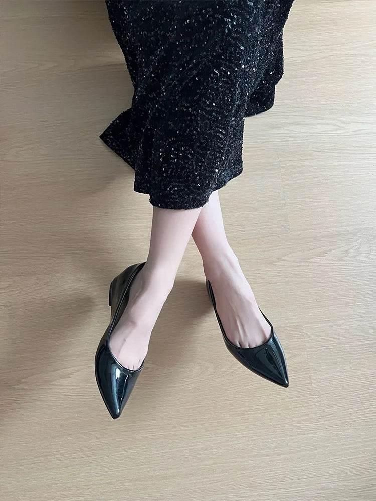 【当店No.1】 ポインテッドトゥパンプス エナメルパンプス インヒール5cmUP 細見え・脚長効果 小さいサイズ