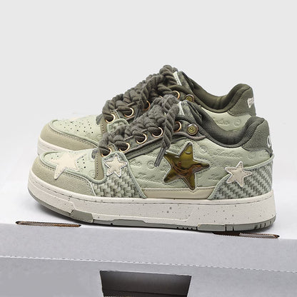 【ユニークデザイン】西湖龍井星スニーカー | 夏のカップルスタイル ローカット 通気性 高さアップスニーカー（ファブリックアッパー＆ソール）