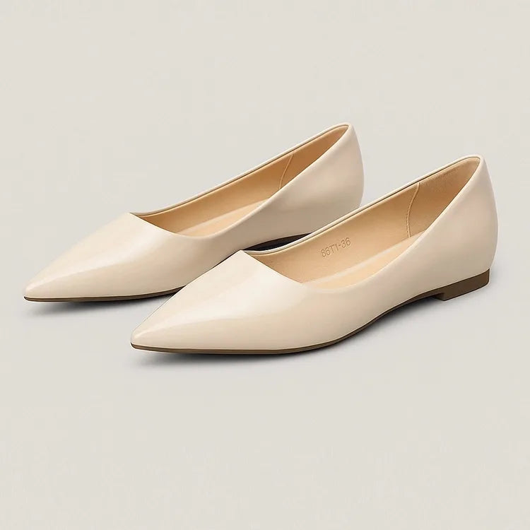 【当店No.1】 ポインテッドトゥパンプス エナメルパンプス インヒール5cmUP 細見え・脚長効果 小さいサイズ