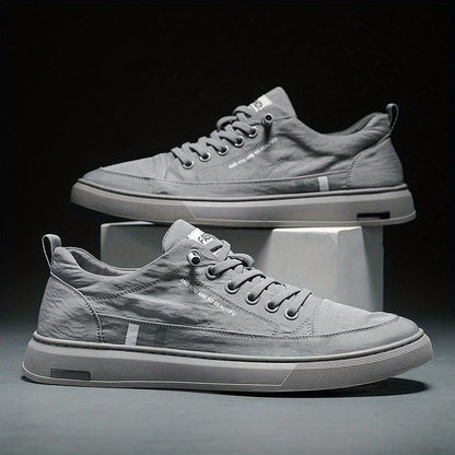 新しい軽量メッシュシューズ、日常用シューズ、ファッショナブルなスニーカー、アスレチックス