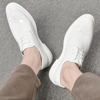 【メンズ】フォーマル レースアップ シューズ、スタイリッシュ カジュアル シューズ、ストリートウェアに最適。ラウンドトゥとソールが特徴。オールシーズン対応。ハイキング、アウトドアアクティビティ、普段使いに最適。